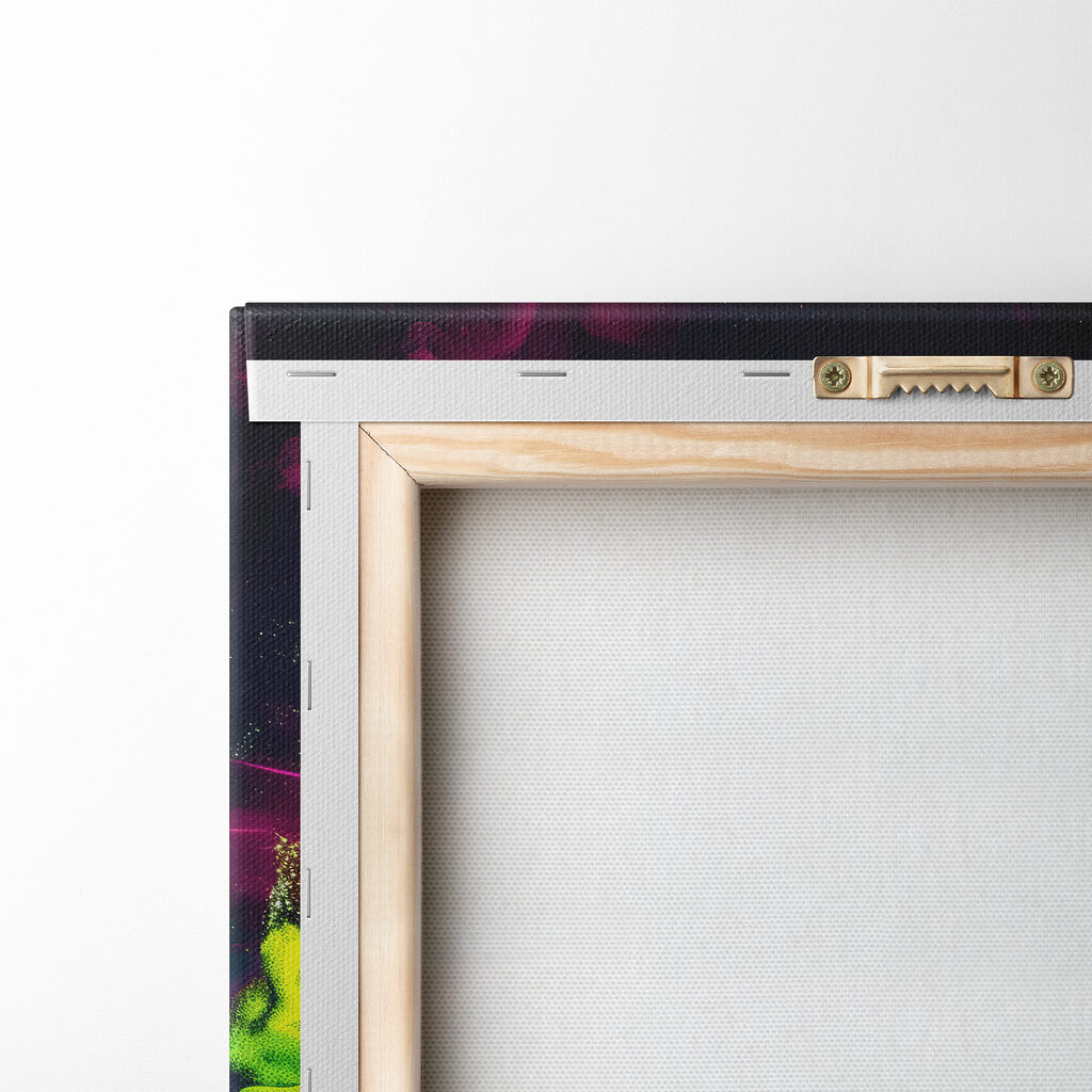 Pad w neonowym blasku — tył