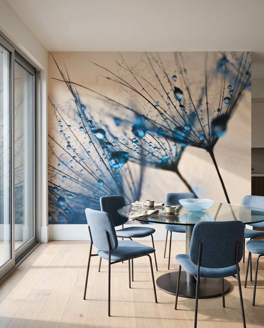 Krople rosy na puchu — wnętrze 3